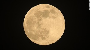 moon-file-2020-super-169.jpg